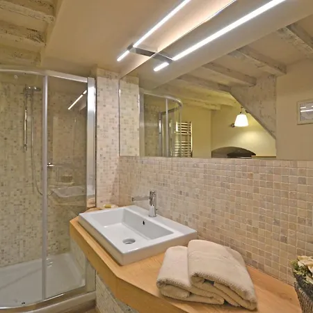 Alfieri Venuti Apartment *